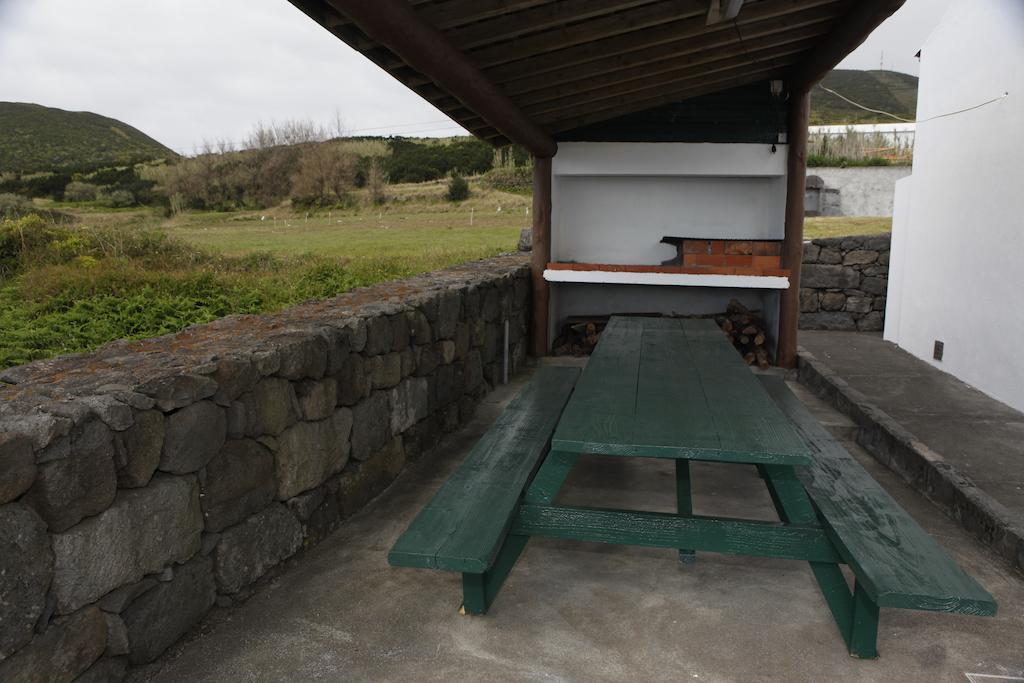 Casa Capelinhos Guest House Capelo Luaran gambar